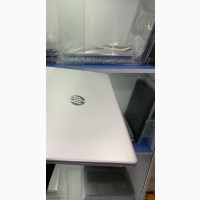 Laptop HP 15-Dy1032wm 8GB Intel Core I5 SSD 256GB