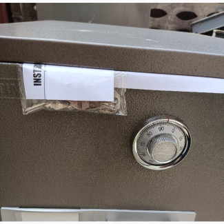 Gubabi and Ultimate Sales and Repair.Vaults