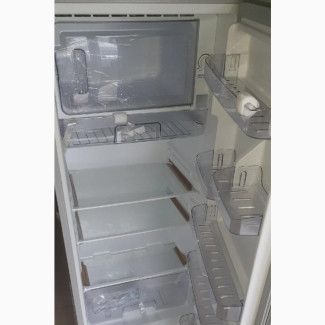 Midea 181L Single Door Refrigerator (HS-235L) - Brand New