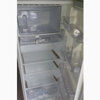 Midea 181L Single Door Refrigerator (HS-235L) - Brand New
