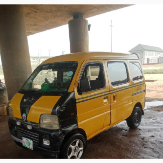 Suzuki Every 1999 Yellow
