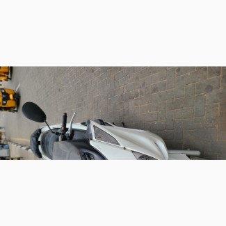 Yamaha Majesty 250cc White Scooter