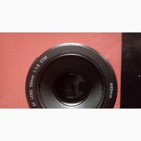 Canon EF Lens 50mm 1:1.8 (F/1.8 Prime Lens)