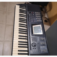 Yamaha PSR-530