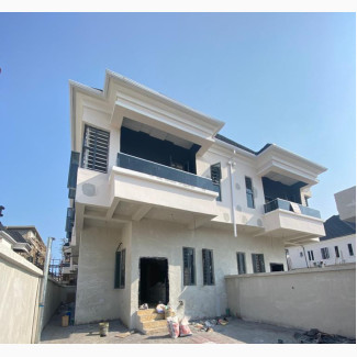 4bdrm Duplex in Lafiaji, Lekki Phase 2 for Sale