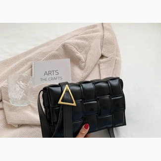 Dart Handbag