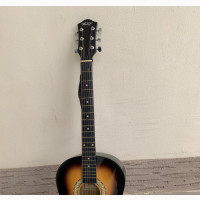 Vintage Acoustic Guitar - Clean and Classic