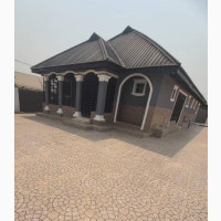 3bdrm Bungalow in Benin City for rent