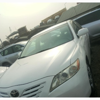 Toyota Camry 2.4 LE 2008 White