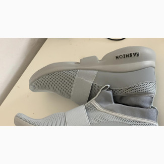 Unisex Sneakers - Quality and Comfortable Shoes