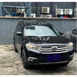 Toyota Highlander Limited 3.5l 4WD 2013 Black