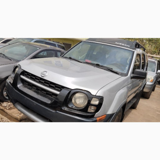 Nissan Xterra 2002 Silver