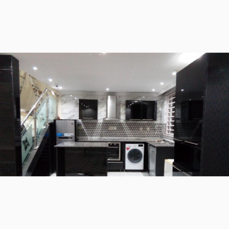 Stylish Kitchen Furnishing by Vanicon Designs