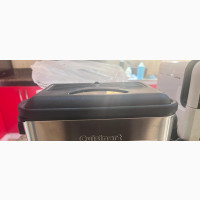 Deep Fryer - Brand New 1L Cuisinart Electric Fryer