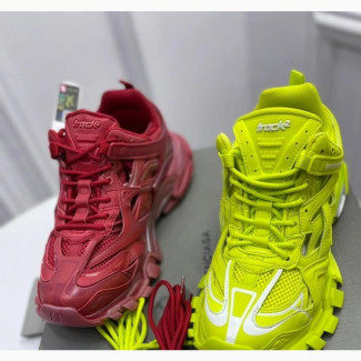 Luxury Balenciaga Track 2 Neon Sneakers