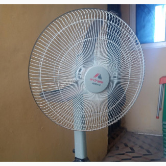 Andrakk Standing Fan - Powerful and Reliable