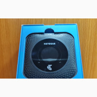 Netgear Nighthawk M1 MR1100 4GX Gigabit LTE Mobile Router