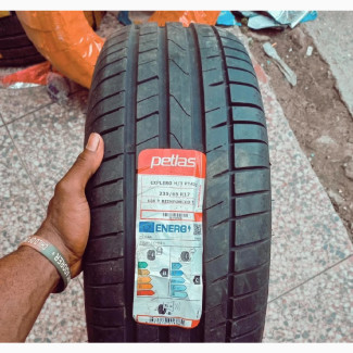 235/65r17 PETLAS Tire