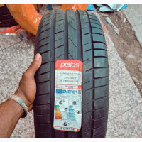 235/65r17 PETLAS Tire