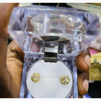 Pure Italian 18karat Gold Available