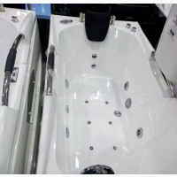 Relax and Unwind with a Single Person Jacuzzi