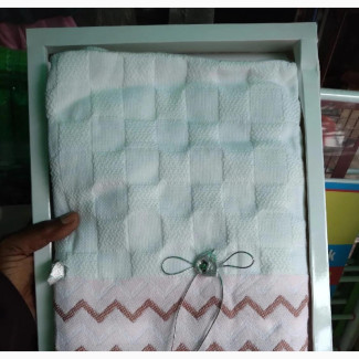 Leylek Baby Shawl