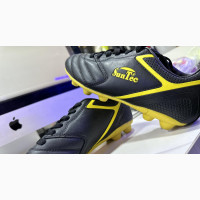 Solid Kids Football Boot