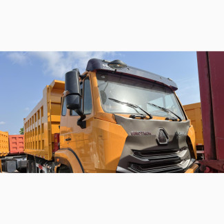 Howo Trucks and Trailer