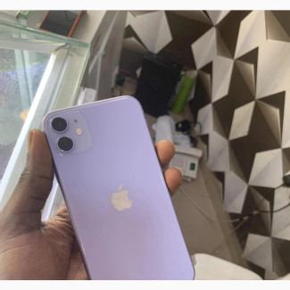 Apple iPhone 11 128 GB Purple - UK Used