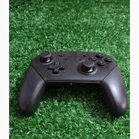 London Used Nintendo Pro Controller