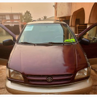 Toyota Sienna LE 1 hatch 2000 Red