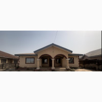 4bdrm Bungalow in Diamond Estate, Akure for sale