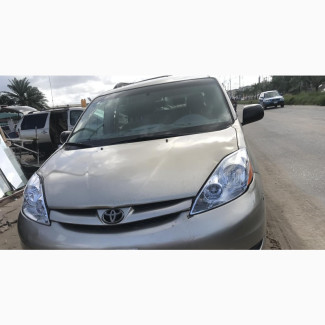 Toyota Sienna 2006 Gray