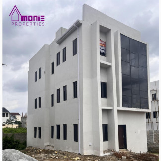 5bdrm Duplex in Epic Center, Idu Industrial for sale