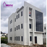 5bdrm Duplex in Epic Center, Idu Industrial for sale