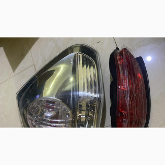 Brand New Lexus Rx330 Back Light (Right Side)