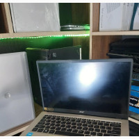 Laptop Acer Swift 1 4GB Intel Atom SSD 60GB