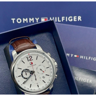 Brand: Tommy Hilfiger