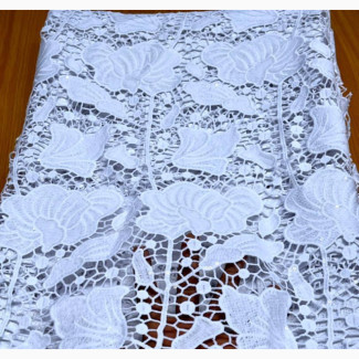 5 Yards of Quality Cord Lace
