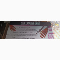 Nail Training Hand With Free Nails for Practice