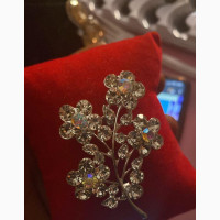 Silver Leaflike Brooch