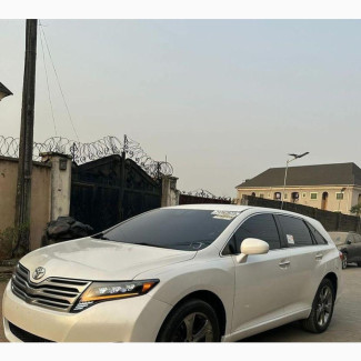 Toyota Venza V6 AWD 2010 White