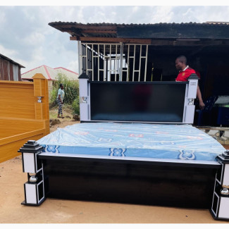 Luxury Affordable Bed Furniture by Standard