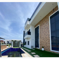 Furnished 5bdrm Mansion in Osapa London for sale