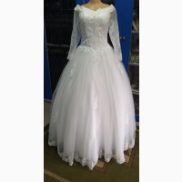 MASSIVE SALES Wedding Dress With Long Hand SALES PRICE-35000