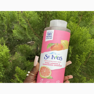 St Ives Exfoliating Body Wash -Pink Lemon Mandarin Orange