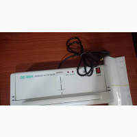 Vacuum Sealer. DZ300-A Household Sealing Machine