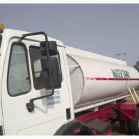 13, 000 Liter Water Tank With Straight Engine and Turbo