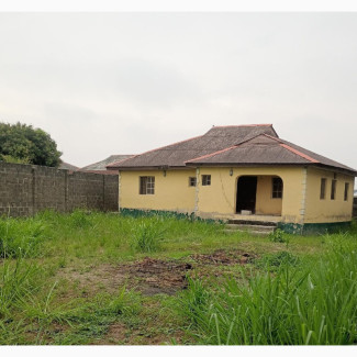 3bdrm Bungalow in Marcauly, Igbogbo for Sale