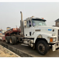 Lowbed for Hire Within the Country We Are Based in PH